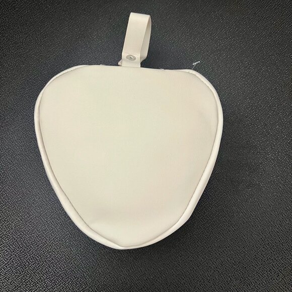 NWT - United Airlines Polaris Business Class Therabody Amenity Kit - Picture 2 of 3